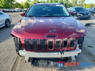 Piąte zdjęcie samochodu w środku: 2019 JEEP CHEROKEE LATITUDE PLUS VIN:1C4PJMLB7KD320184 - miniatura