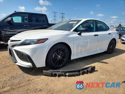 2022 TOYOTA CAMRY HYBRID SE NIGHTSHADE 4T1T31AKXNU032511 - główne zdjęcie licytacji z USA - miniatura
