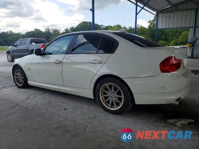 Drugie zdjęcie samochodu z przodu: 2010 BMW 328 XI SULEV VIN:WBAPK5C56AA649145 - miniatura