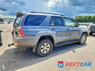 Trzecie zdjęcie samochodu z tyłu: 2003 TOYOTA 4RUNNER SR5 VIN:JTEBT14R838000456 - miniatura