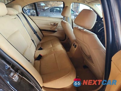 Zdjęcie 10 z 12 samochodu: 2007 BMW 328 I SULEV VIN:WBAVC53507FZ72414 - miniatura