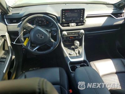 Zdjęcie 8 z 13 samochodu: 2020 TOYOTA RAV4 XSE VIN:JTMEWRFV3LD549863 - miniatura