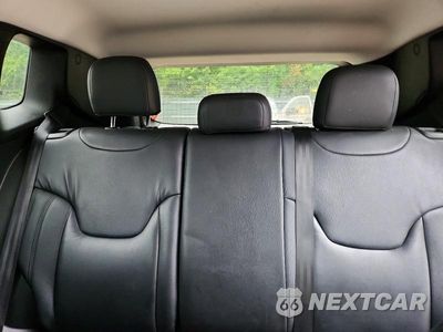 Zdjęcie 10 z 14 samochodu: 2020 JEEP RENEGADE LATITUDE VIN:ZACNJBBB5LPL35456 - miniatura