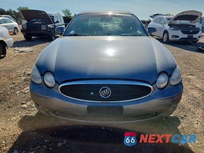 Piąte zdjęcie samochodu w środku: 2007 BUICK LACROSSE CXS VIN:2G4WE587271144573 - miniatura