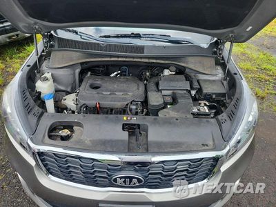 Zdjęcie 11 z 12 samochodu: 2019 KIA SORENTO LX VIN:5XYPG4A36KG500669 - miniatura
