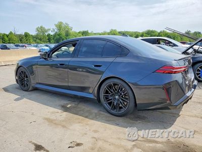 Drugie zdjęcie samochodu z przodu: 2026 BMW M5 VIN:WBS83FK04TCV11572 - miniatura