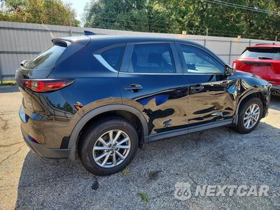 Trzecie zdjęcie samochodu z tyłu: 2023 MAZDA CX-5 VIN:JM3KFBAM3P0165207 - miniatura