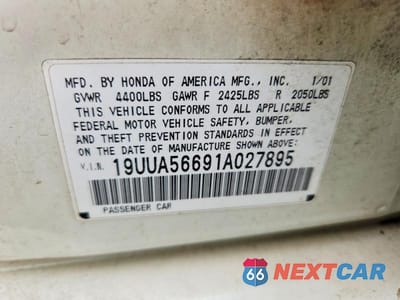 Zdjęcie 12 z 12 samochodu: 2001 ACURA 3.2TL VIN:19UUA56691A027895 - miniatura