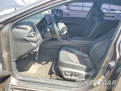 Zdjęcie 7 z 12 samochodu: 2021 TOYOTA CAMRY SE VIN:4T1G11AK6MU466110 - miniatura
