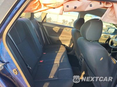 Zdjęcie 10 z 12 samochodu: 2018 NISSAN SENTRA S VIN:3N1AB7AP6JY277894 - miniatura