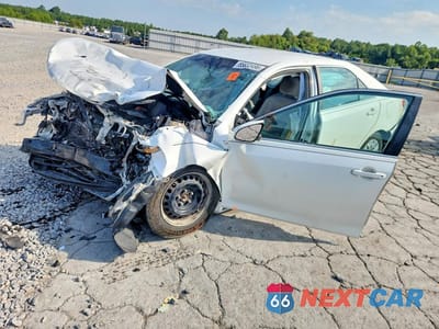2013 TOYOTA CAMRY HYBRID LE 4T1BD1FK8DU091461 - główne zdjęcie licytacji z USA - miniatura