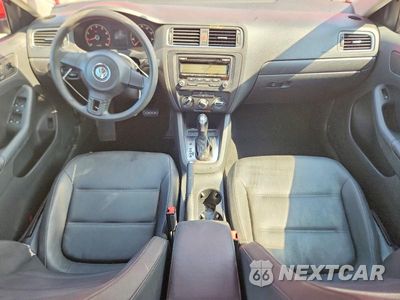 Zdjęcie 8 z 12 samochodu: 2011 VOLKSWAGEN JETTA SE VIN:3VWDZ7AJ5BM354066 - miniatura