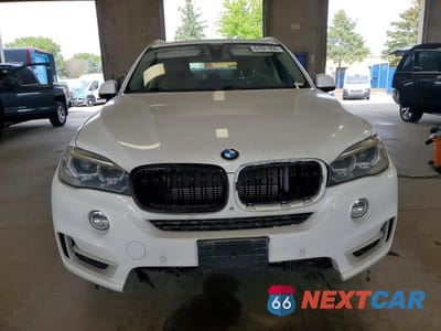 Piąte zdjęcie samochodu w środku: 2016 BMW X5 XDR40E VIN:5UXKT0C50G0S78946 - miniatura