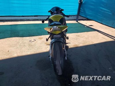 Czwarte zdjęcie samochodu z boku: 2010 BMW S 1000 RR VIN:WB1051709AZV40891 - miniatura