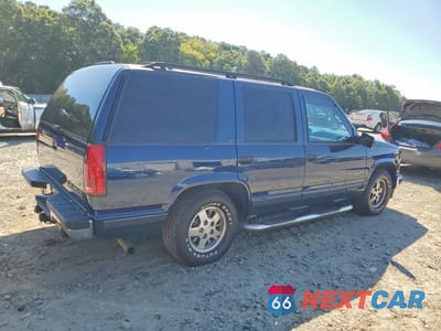 Trzecie zdjęcie samochodu z tyłu: 1995 CHEVROLET TAHOE C1500 VIN:1GNEC13K0SJ439140 - miniatura