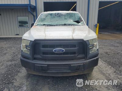 Piąte zdjęcie samochodu w środku: 2017 FORD F150 VIN:1FTMF1CF7HFA60646 - miniatura
