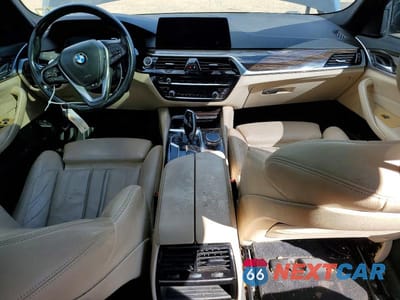 Zdjęcie 8 z 12 samochodu: 2020 BMW 530 I VIN:WBAJR3C01LWW58965 - miniatura