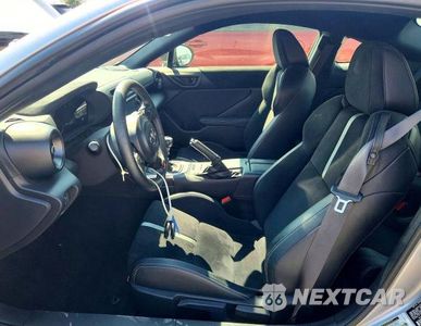 Zdjęcie 7 z 12 samochodu: 2025 TOYOTA GR86 PREMIUM VIN:JF1ZNBE17S9750117 - miniatura