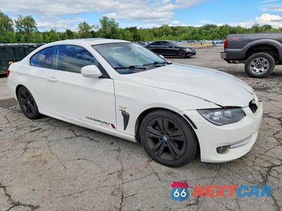 Czwarte zdjęcie samochodu z boku: 2011 BMW 328 XI SULEV VIN:WBAKF5C57BE655450 - miniatura