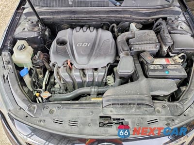 Zdjęcie 11 z 12 samochodu: 2011 KIA OPTIMA LX VIN:KNAGM4A71B5066145 - miniatura