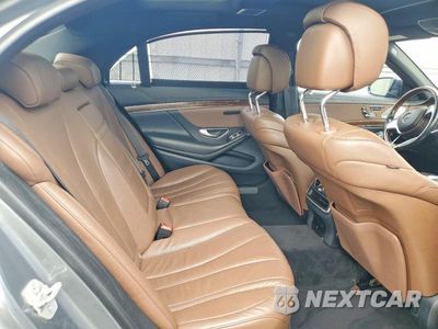 Zdjęcie 10 z 12 samochodu: 2016 MERCEDES-BENZ S 550 4MATIC VIN:WDDUG8FB0GA250563 - miniatura