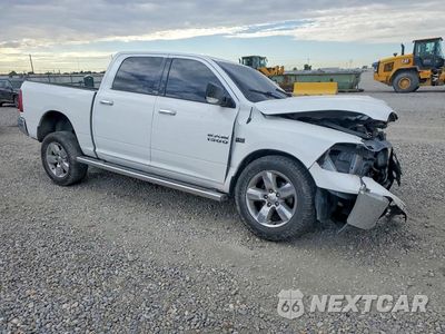 Czwarte zdjęcie samochodu z boku: 2017 RAM 1500 SLT VIN:3C6RR7LT1HG524171 - miniatura