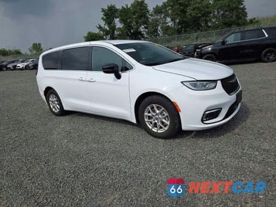 Trzecie zdjęcie samochodu z tyłu: 2025 CHRYSLER PACIFICA SELECT VIN:2C4RC1BG8SR512113 - miniatura