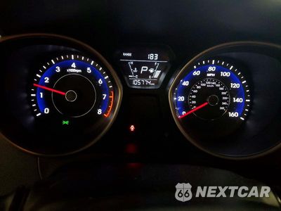 Zdjęcie 9 z 13 samochodu: 2015 HYUNDAI ELANTRA LIMITED VIN:5NPDH4AE2FH548119 - miniatura