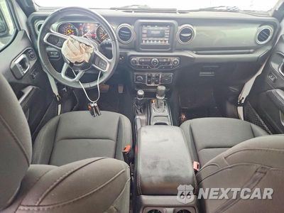 Zdjęcie 8 z 14 samochodu: 2021 JEEP WRANGLER UNLIMITED SAHARA VIN:1C4HJXEG9MW594931 - miniatura