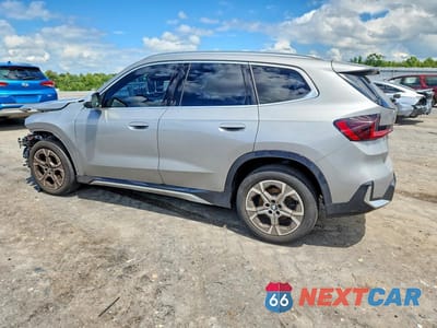 Drugie zdjęcie samochodu z przodu: 2023 BMW X1 XDRIVE28I VIN:WBX73EF06P5W93263 - miniatura