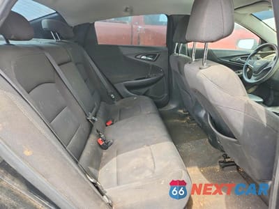 Zdjęcie 10 z 12 samochodu: 2018 CHEVROLET MALIBU LS VIN:1G1ZB5ST2JF222696 - miniatura