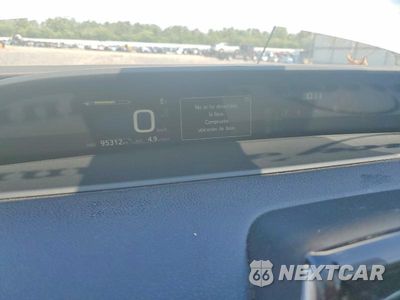Zdjęcie 9 z 12 samochodu: 2017 TOYOTA PRIUS TWO VIN:JTDKBRFU0H3050442 - miniatura