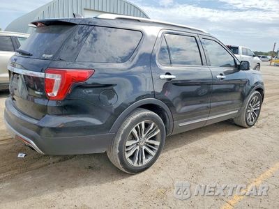 Trzecie zdjęcie samochodu z tyłu: 2016 FORD EXPLORER PLATINUM VIN:1FM5K8HT1GGB34879 - miniatura