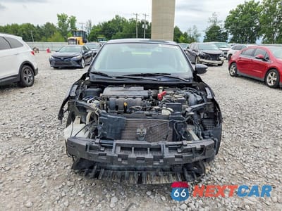 Piąte zdjęcie samochodu w środku: 2018 NISSAN SENTRA SR VIN:3N1AB7AP9JY259969 - miniatura
