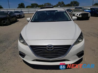 Piąte zdjęcie samochodu w środku: 2016 MAZDA 3 SPORT VIN:JM1BM1T77G1320626 - miniatura