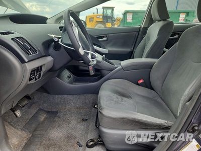 Zdjęcie 7 z 12 samochodu: 2010 TOYOTA PRIUS II VIN:JTDKN3DU0A0004009 - miniatura