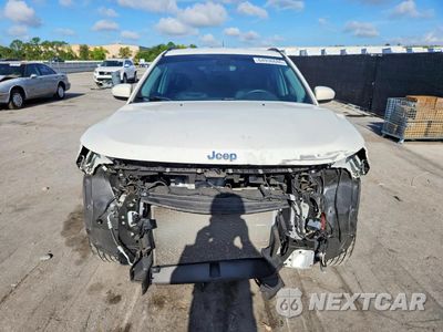 Piąte zdjęcie samochodu w środku: 2019 JEEP COMPASS LATITUDE VIN:3C4NJCBB3KT789172 - miniatura