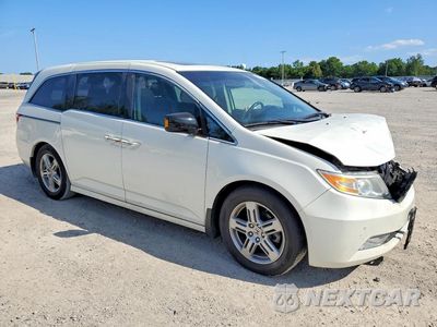 Czwarte zdjęcie samochodu z boku: 2013 HONDA ODYSSEY TOURING VIN:5FNRL5H97DB007744 - miniatura