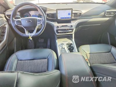 Zdjęcie 8 z 13 samochodu: 2023 FORD EXPLORER TIMBERLINE VIN:1FMSK8JH4PGA28063 - miniatura