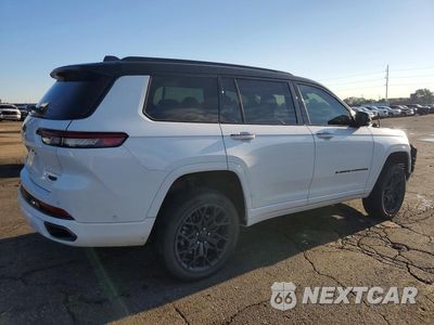 Trzecie zdjęcie samochodu z tyłu: 2023 JEEP GRAND CHEROKEE L SUMMIT VIN:1C4RJKEG6P8778899 - miniatura