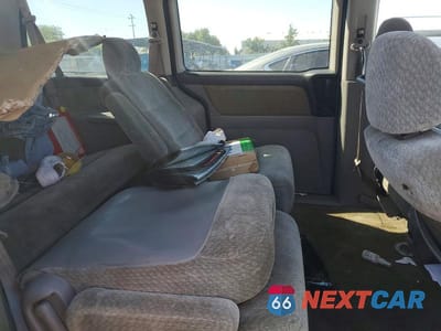 Zdjęcie 11 z 13 samochodu: 2000 HONDA ODYSSEY LX VIN:2HKRL1859YH562773 - miniatura