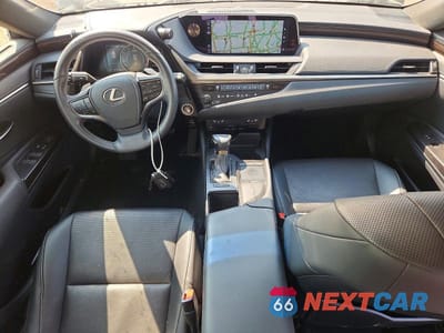 Zdjęcie 8 z 13 samochodu: 2019 LEXUS ES 350 VIN:JTHBZ1B13K2005256 - miniatura