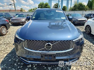 Piąte zdjęcie samochodu w środku: 2026 VOLVO XC90 PLUS VIN:YV4062JE2T1487699 - miniatura