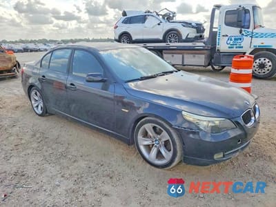 Czwarte zdjęcie samochodu z boku: 2010 BMW 528 I VIN:WBANU5C53AC124338 - miniatura
