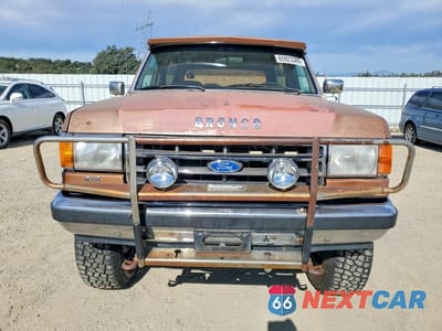 Piąte zdjęcie samochodu w środku: 1989 FORD BRONCO U100 VIN:1FMEU15N4KLA82395 - miniatura