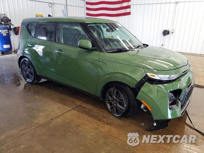 Czwarte zdjęcie samochodu z boku: 2021 KIA SOUL EX VIN:KNDJ33AU8M7139594 - miniatura