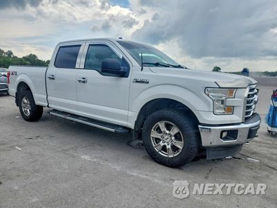 Czwarte zdjęcie samochodu z boku: 2017 FORD F150 SUPERCREW VIN:1FTFW1EF0HFC07606 - miniatura