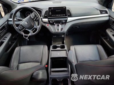 Zdjęcie 8 z 13 samochodu: 2025 HONDA ODYSSEY SPORT-L VIN:5FNRL6H75SB059715 - miniatura