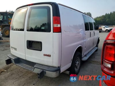 Trzecie zdjęcie samochodu z tyłu: 2015 GMC SAVANA 2500 CARGO DELIVERY VAN VIN:1GTW7FCF4F1907250 - miniatura