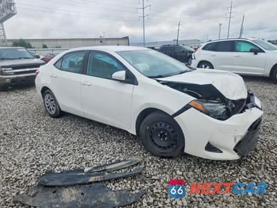 Czwarte zdjęcie samochodu z boku: 2019 TOYOTA COROLLA LE VIN:5YFBURHE9KP857413 - miniatura